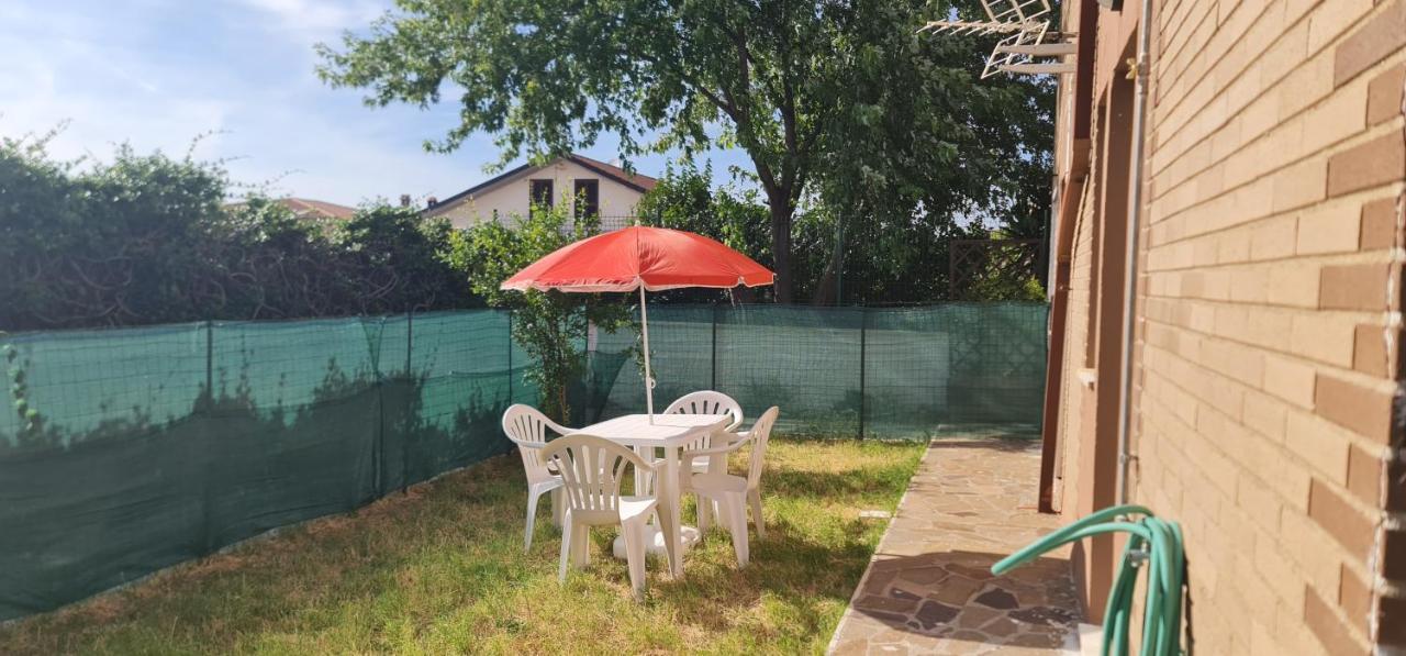 Appartamento Con Giardino Roma Exterior foto